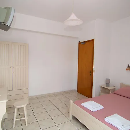 Aparthotel Tassia For Families & Couples (adults Only) Laganas