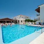 Tassia For Families & Couples (adults Only) Apart Otel 4*