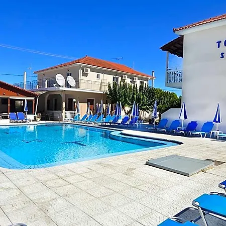 Tassia For Families & Couples (adults Only) Laganász