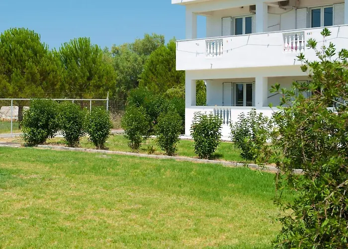 Tassia For Families & Couples (adults Only) Aparthotel