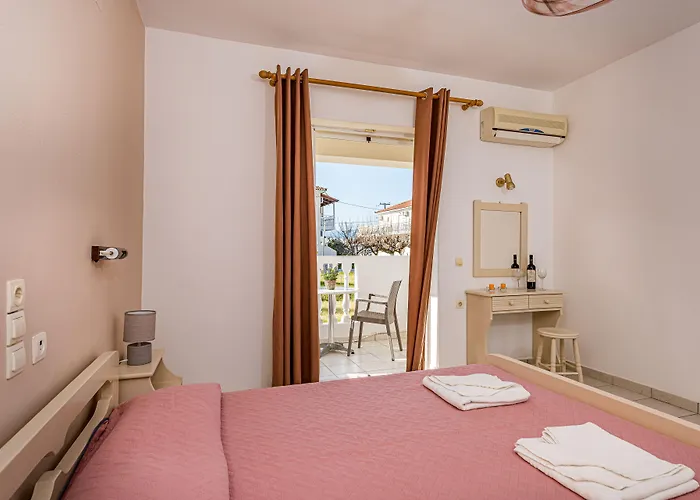 Tassia For Families & Couples (adults Only) Aparthotel