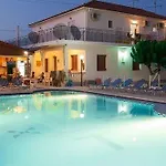 Apartmanhotel Tassia For Families & Couples (adults Only) Laganász