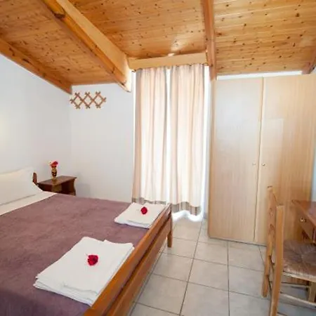 Tassia For Families & Couples (adults Only) Apart Otel Laganas